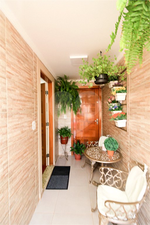 Casa à venda com 3 suítes em Vila Gustavo, São Paulo, SP