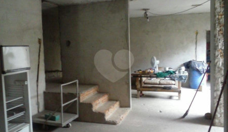 Sobrado à venda com 4 quartos, sendo 1 suíte, em Barro Branco (zona Norte), São Paulo, SP