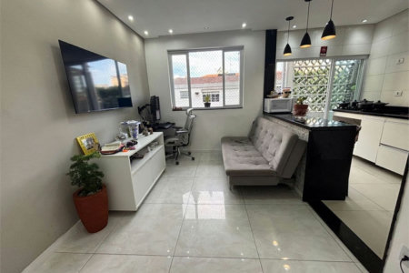 Apartamento Residencial à venda, Gonzaga, Santos - AP0557.
