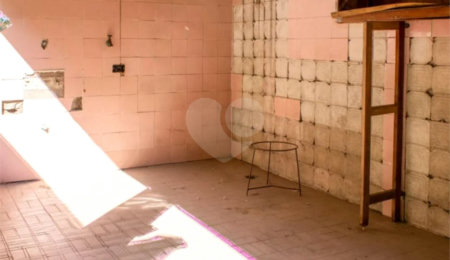 Sobrado à venda com 2 quartos em Santana, São Paulo, SP