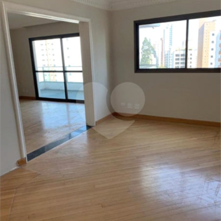 Apartamento à venda com 3 suítes em Vila Suzana, São Paulo, SP