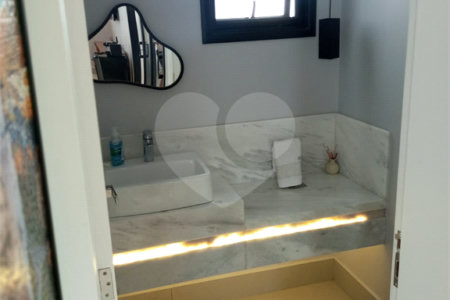 Casa à venda ou para alugar com 3 suítes no condomínio Residencial Central Parque, Salto - SP