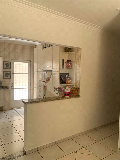 Casa à venda com 4 quartos, sendo 1 suíte,  em Jardim Esplanada, Indaiatuba, SP