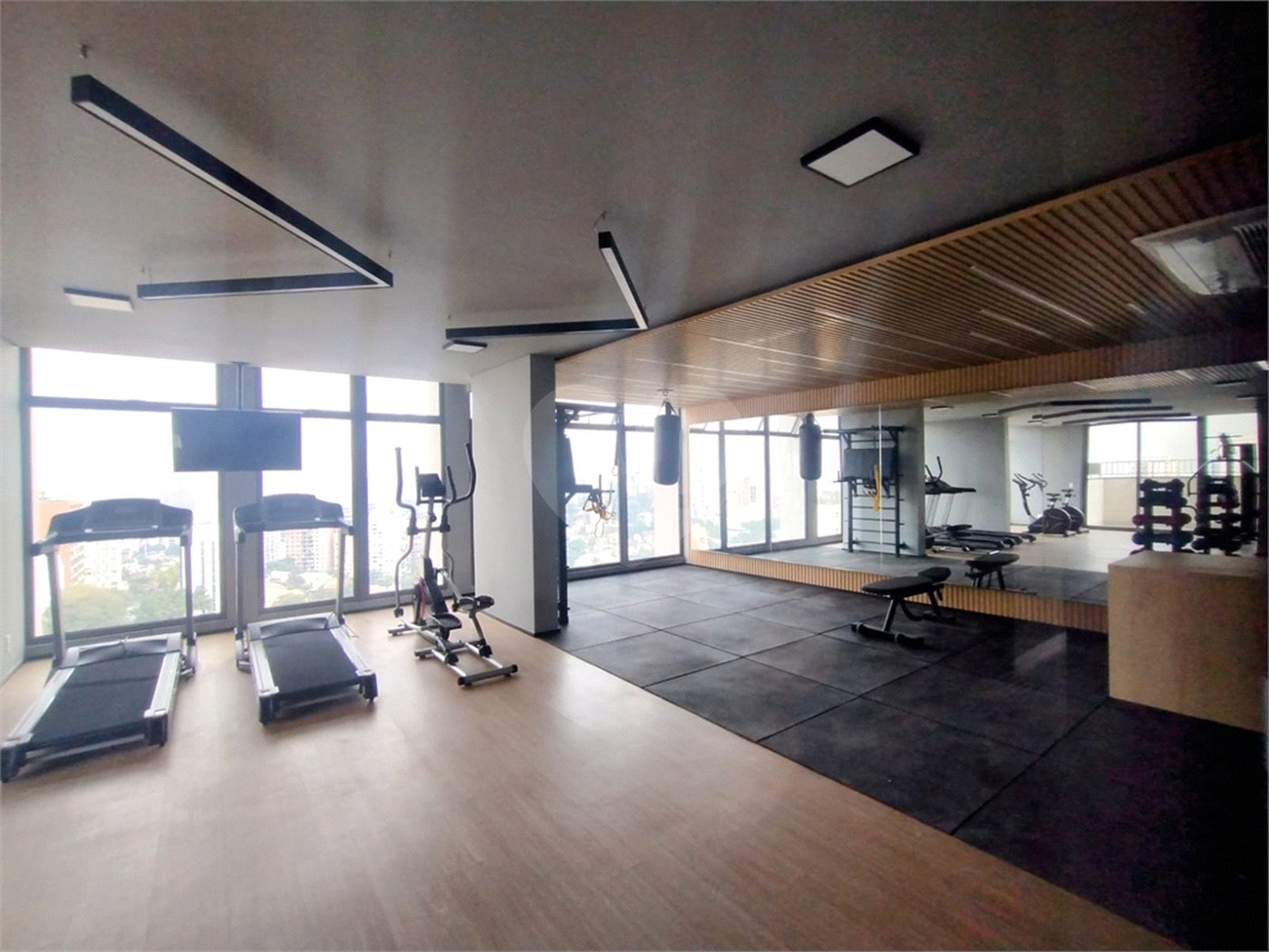 Apartamento à venda ou para alugar com 1 quarto em Pinheiros, São Paulo, SP