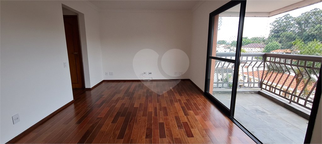 Apartamento para alugar com 3 quartos, sendo 1 suíte, em Chácara Santo Antônio, São Paulo, SP