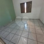 Sobrado à venda com 4 quartos em Vila Correa, Ferraz de Vasconcelos, SP