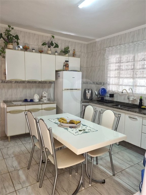 Casa Térrea à venda com 3 quartos no Centro, Serra Negra, SP
