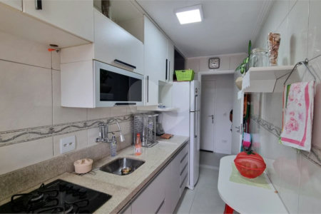 Apartamento à venda com 3 quartos, sendo 1 suíte, em Jardim Esmeralda, São Paulo, SP
