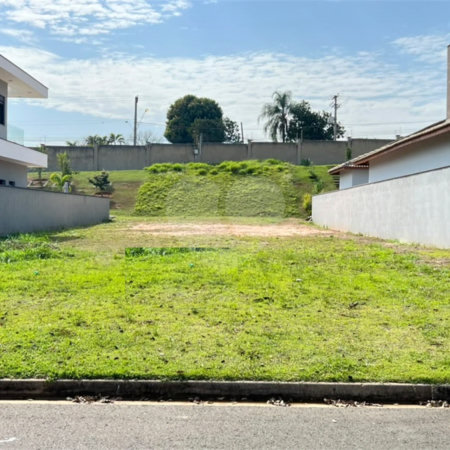 Terreno à venda no condomínio Portal dos Bandeirantes, Salto - SP
