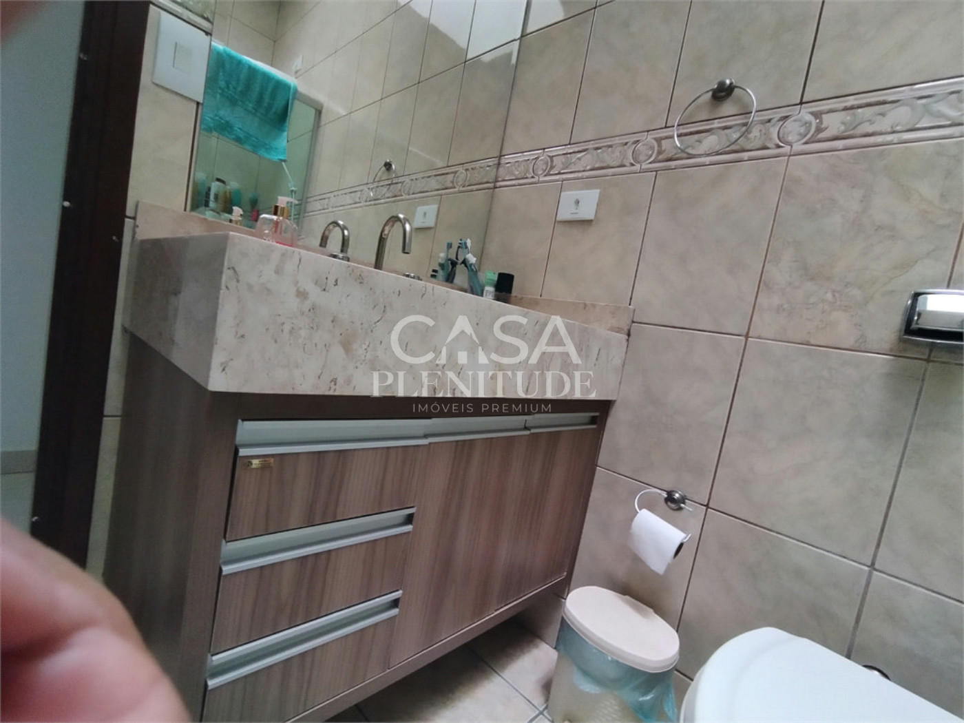 Sobrado à venda com 3 quartos, sendo 1 suíte, em Jardim Dois Corações, Sorocaba, SP