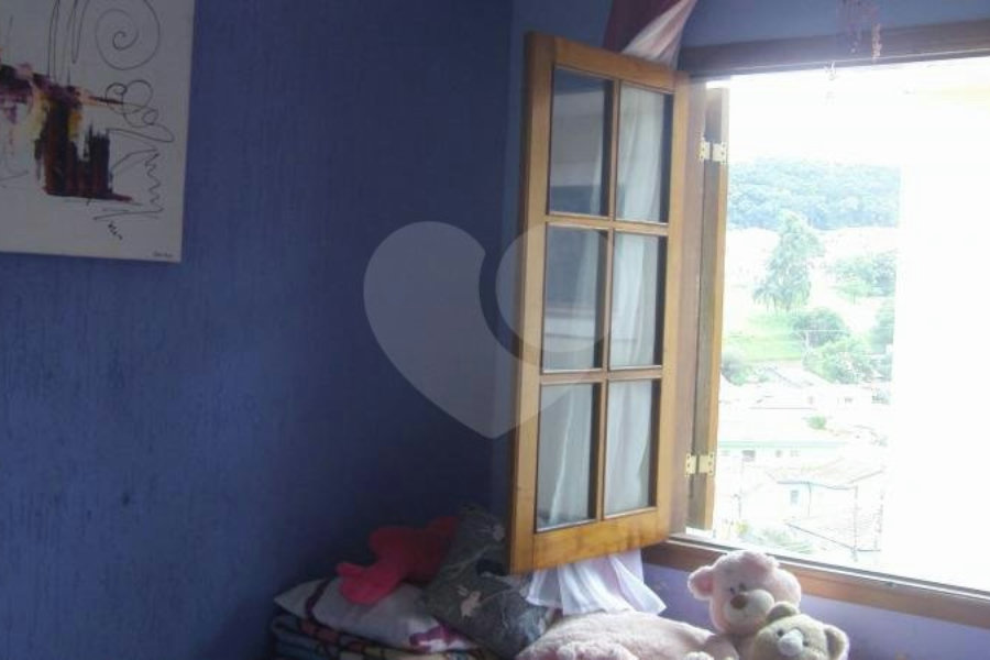 Sobrado à venda com 3 quartos, sendo 1 suíte, em Tremembé, São Paulo, SP