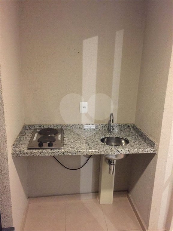 Apartamento à venda com 3 quartos, sendo 1 suíte,  em Jardim Parque Morumbi, São Paulo, SP