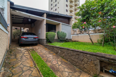 Casa Térrea à venda com 3 quartos, sendo 1 suíte, em Santo Amaro, São Paulo, SP