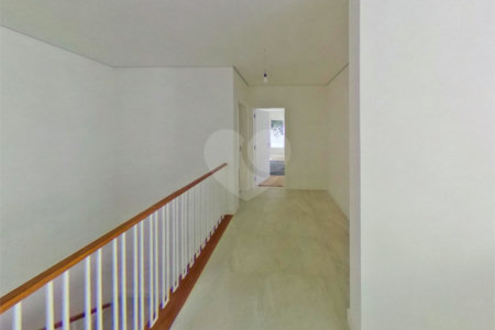Casa à venda com 4 quartos, sendo 3 suítes,  em Jardim Marajoara, São Paulo, SP