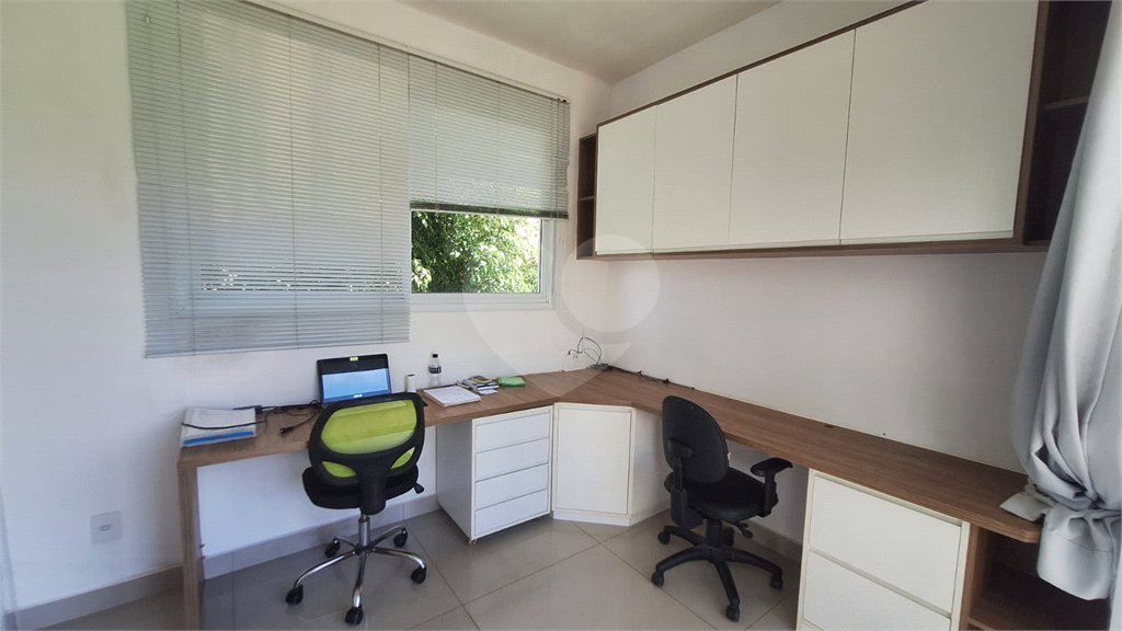 Casa à venda com 4 quartos, sendo 3 suítes,  no condomínio Fazenda Alta Vista, Salto de Pirapora - SP