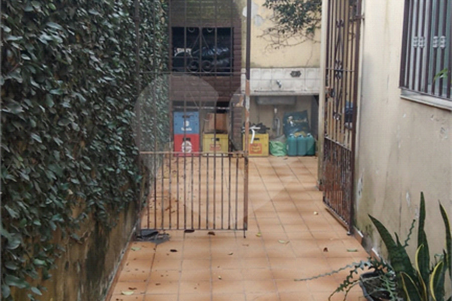 Sobrado à venda com 3 quartos, sendo 1 suíte, em Parque Novo Mundo, São Paulo, SP