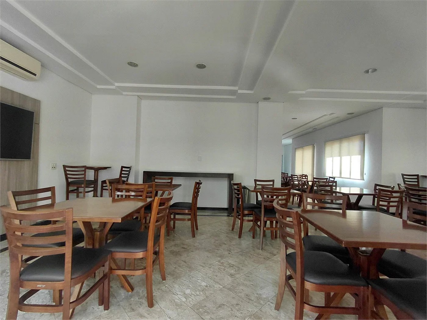 Apartamento à venda com 3 suítes em Vila Romana, São Paulo, SP