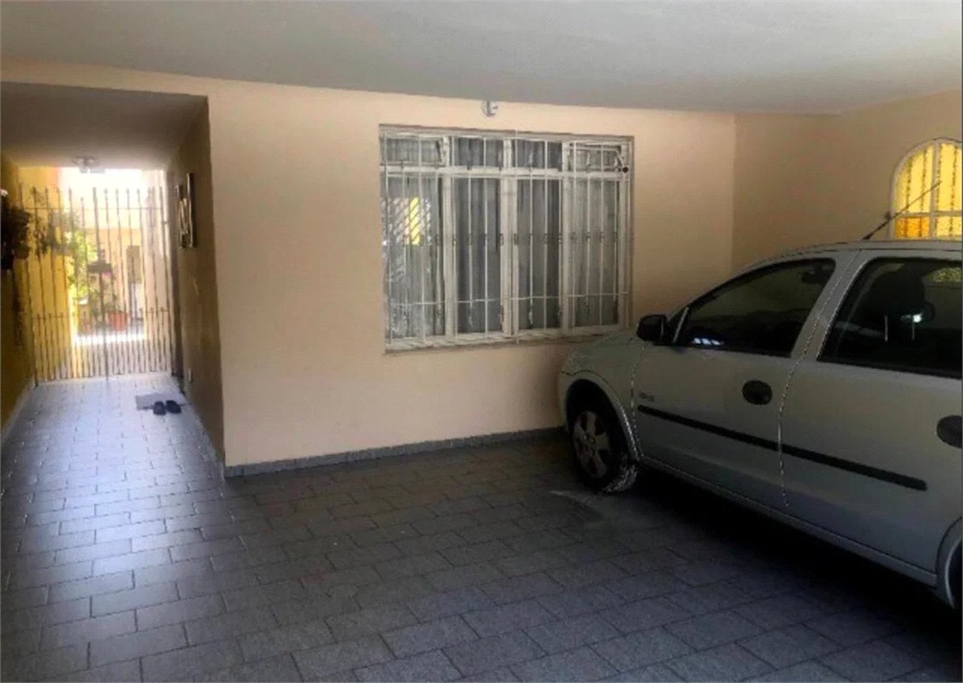 Sobrado à venda com 4 quartos, sendo 2 suítes, em Jardim Campo Limpo, São Paulo, SP