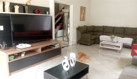 Casa à venda com 4 quartos, sendo 2 suítes,  no condomínio Canamari, São Paulo - SP