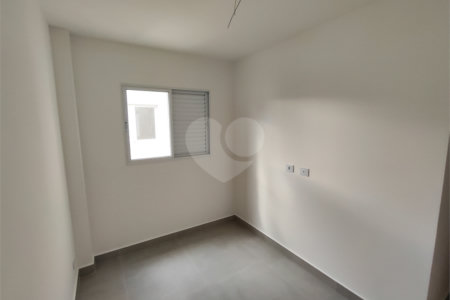 Apartamento à venda com 2 quartos em Vila Vitório Mazzei, São Paulo, SP