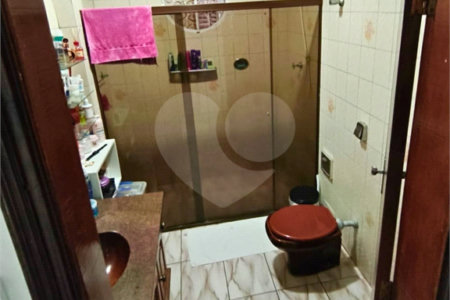 Casa à venda com 3 quartos em Vila Bertioga, São Paulo, SP