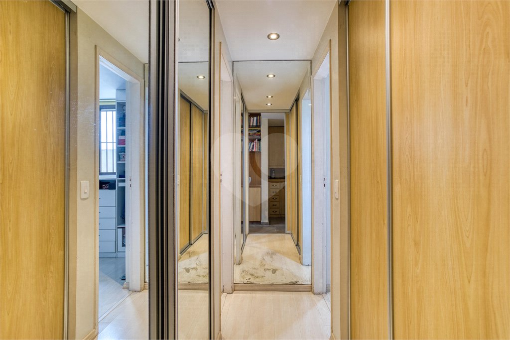 Cobertura à venda com 4 quartos, sendo 1 suíte,  em Vila Clementino, São Paulo, SP