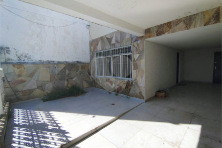 Casa à venda com 3 quartos, sendo 1 suíte, em Vila Vianelo, Jundiaí, SP