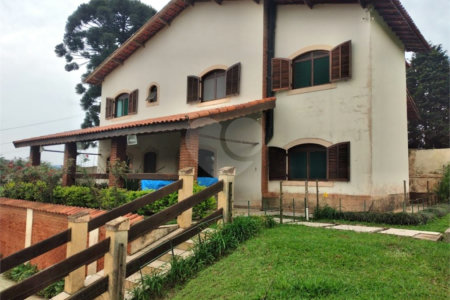 Chácara à venda com 4 quartos, sendo 3 suítes, em Ibiúna, Ibiúna, SP