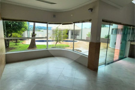 Casa à venda ou para alugar com 3 quartos, sendo 1 suíte, no condomínio Villagio Capriccio, Louveira - SP