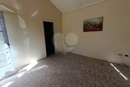 Chácara à venda com 4 quartos, sendo 1 suíte, em Vila Vilma (mailasqui), São Roque, SP
