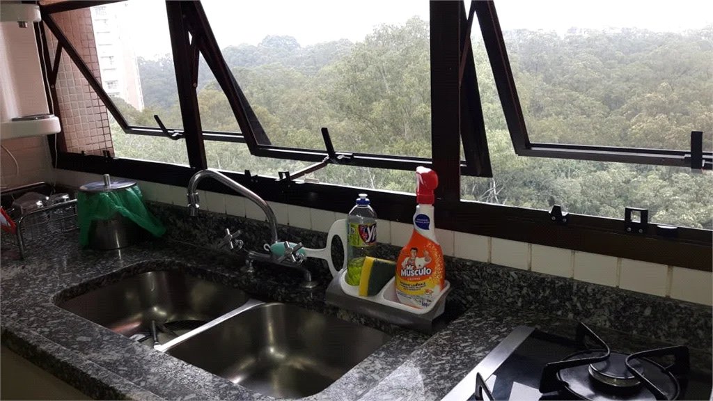 Apartamento à venda com 2 quartos, sendo 1 suíte, em Vila Andrade, São Paulo, SP