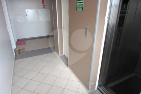 Apartamento com 3 dormitórios sendo 1 suíte.