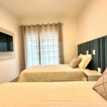 Apartamento à venda com 5 quartos, sendo 4 suítes,  em Riviera de São Lourenço, Bertioga, SP