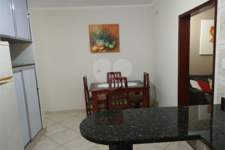 Sobrado à venda com 3 quartos, sendo 2 suítes, em Jardim Hubert, Indaiatuba, SP