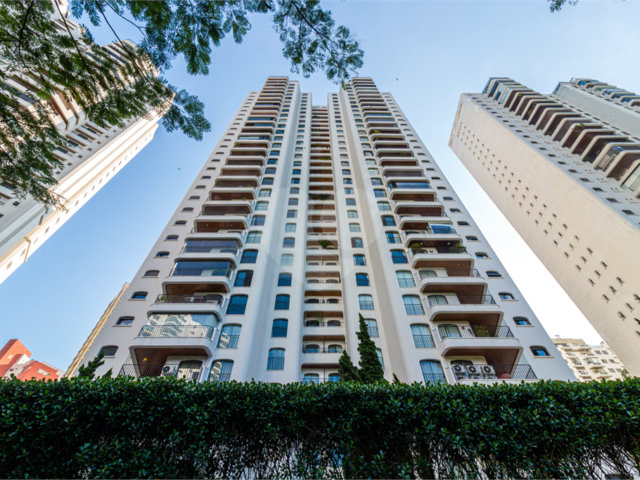 Apartamento à venda com 4 suítes em Chácara Flora, São Paulo, SP