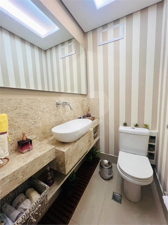 Apartamento à venda com 3 quartos, sendo 1 suíte, em Alto da Boa Vista, São Paulo, SP