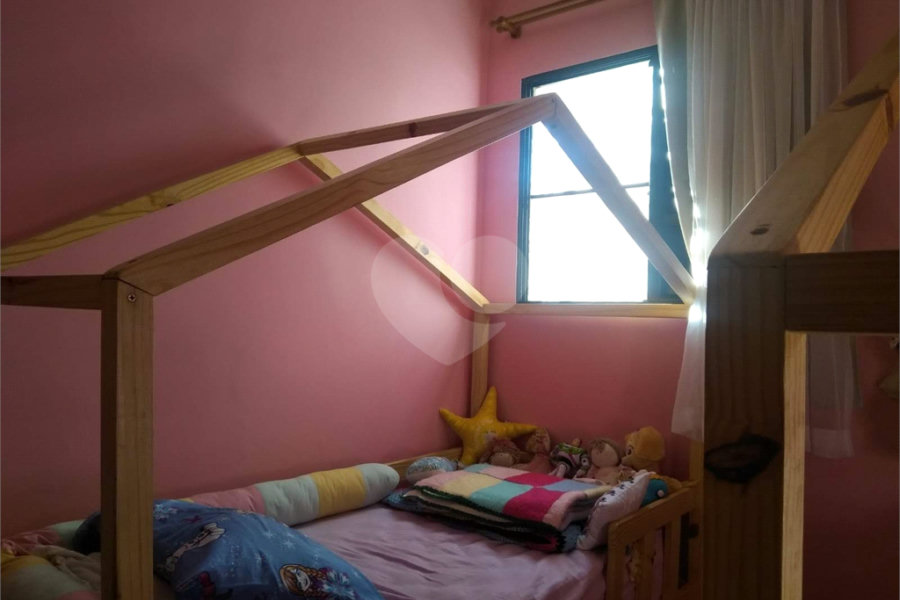 Sobrado à venda com 3 quartos em Santana, São Paulo, SP