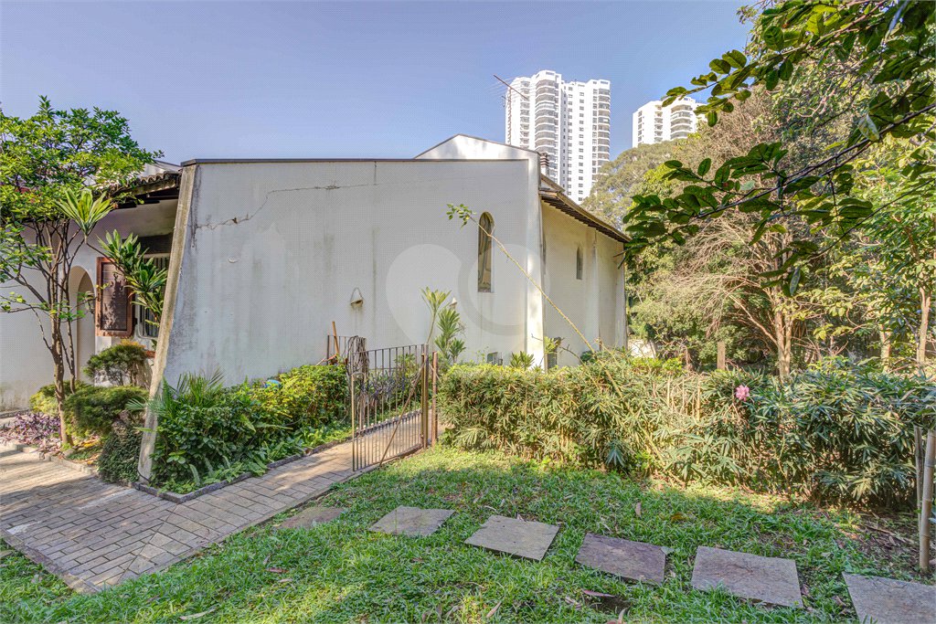 Casa à venda com 3 suítes em Jardim Marajoara, São Paulo, SP