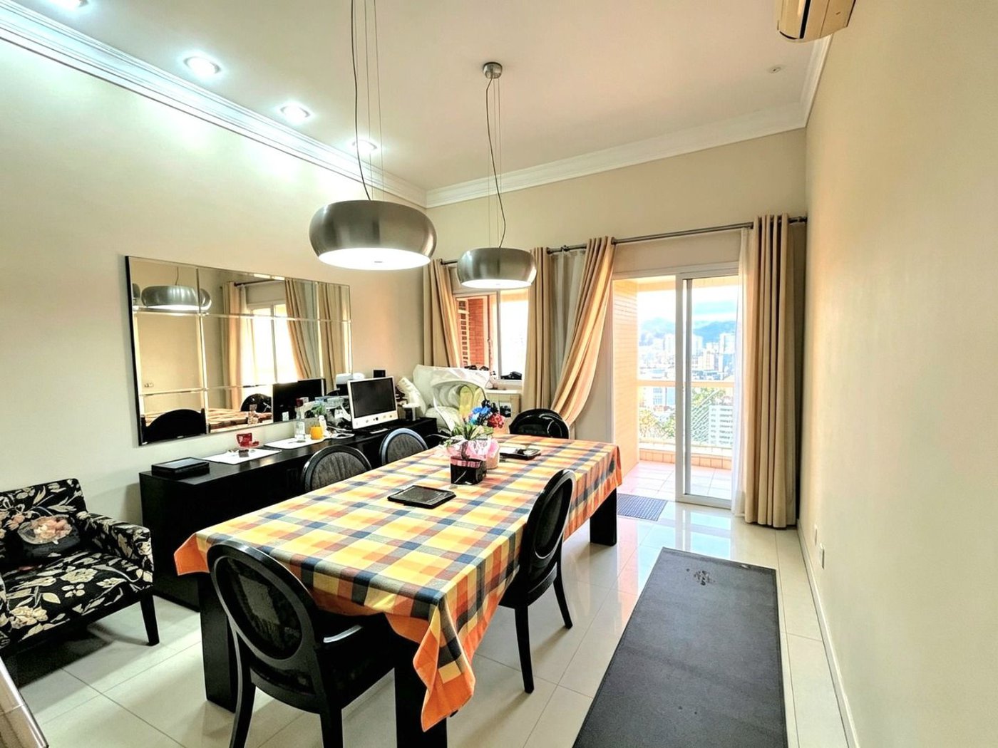 Cobertura com 2 dormitórios à venda, 183 m² por R$ 2.215.000,00 - Gonzaga - Santos/SP