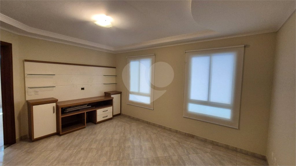 Casa para alugar com 3 quartos, sendo 1 suíte, no condomínio Recanto dos Paturis, Vinhedo - SP