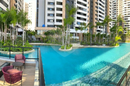 Apartamento a venda no Bras em frente ao Metro