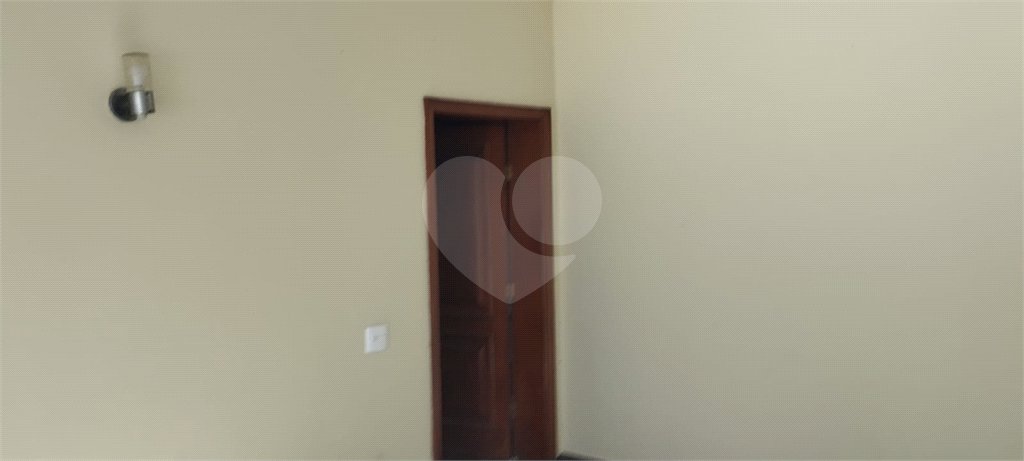 Casa à venda com 4 quartos, sendo 3 suítes,  em Vila Maria, Itapetininga, SP