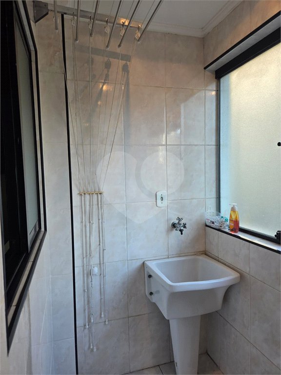 Apartamento à venda com 2 quartos, sendo 1 suíte, em Canto do Forte, Praia Grande, SP