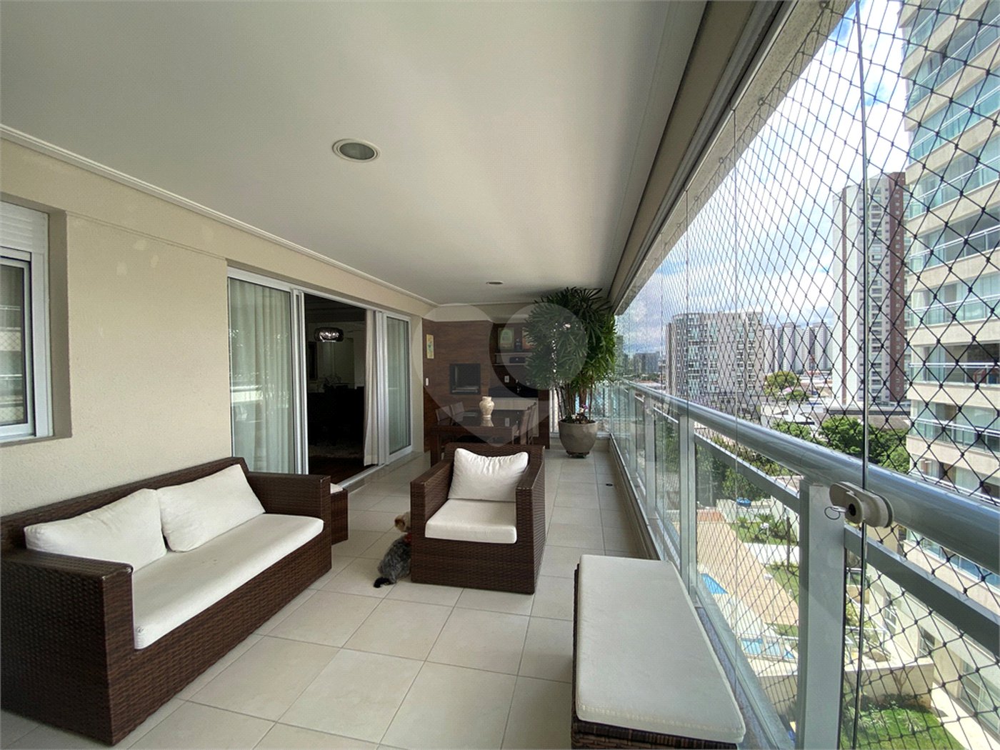 Apartamento à venda com 3 suítes em Barra Funda, São Paulo, SP