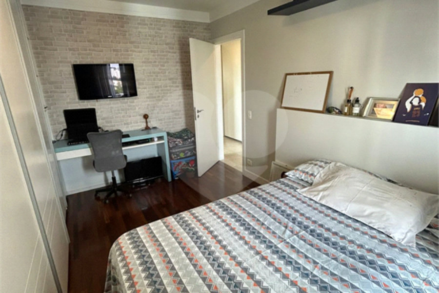 Apartamento à venda com 3 quartos, sendo 1 suíte, em Parque Novo Mundo, São Paulo, SP