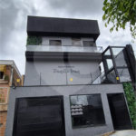 Casa à venda com 2 suítes no condomínio Danilo Iran, São Paulo - SP