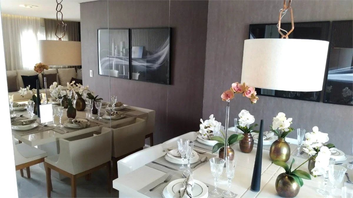 Apartamento à venda com 3 quartos, sendo 1 suíte, em Jardim Vazani, São Paulo, SP