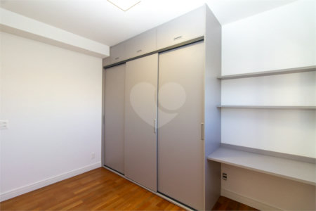 Apartamento à venda ou para alugar com 3 suítes em Jardim Morumbi, São Paulo, SP