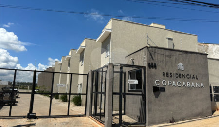 Sobrado à venda com 2 quartos em Vila Progresso, Itapetininga, SP