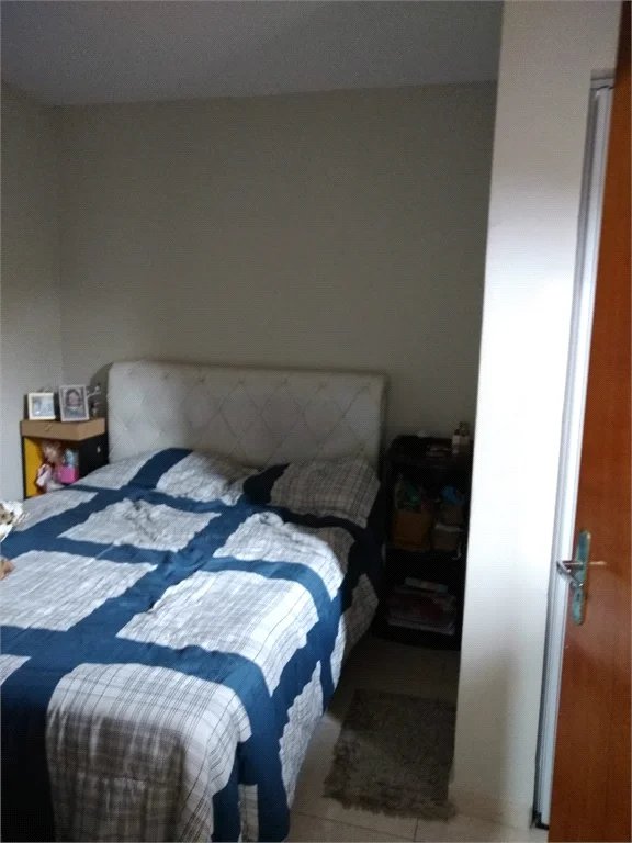 Casa à venda com 3 quartos, sendo 1 suíte, em Jardim Cris, São Paulo, SP